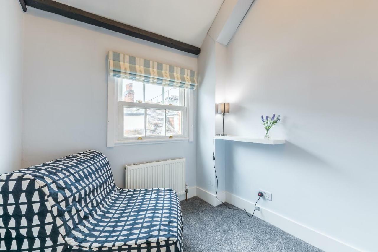 Castle Properties: The Sovereign 5 Bed Town House Windsor Buitenkant foto