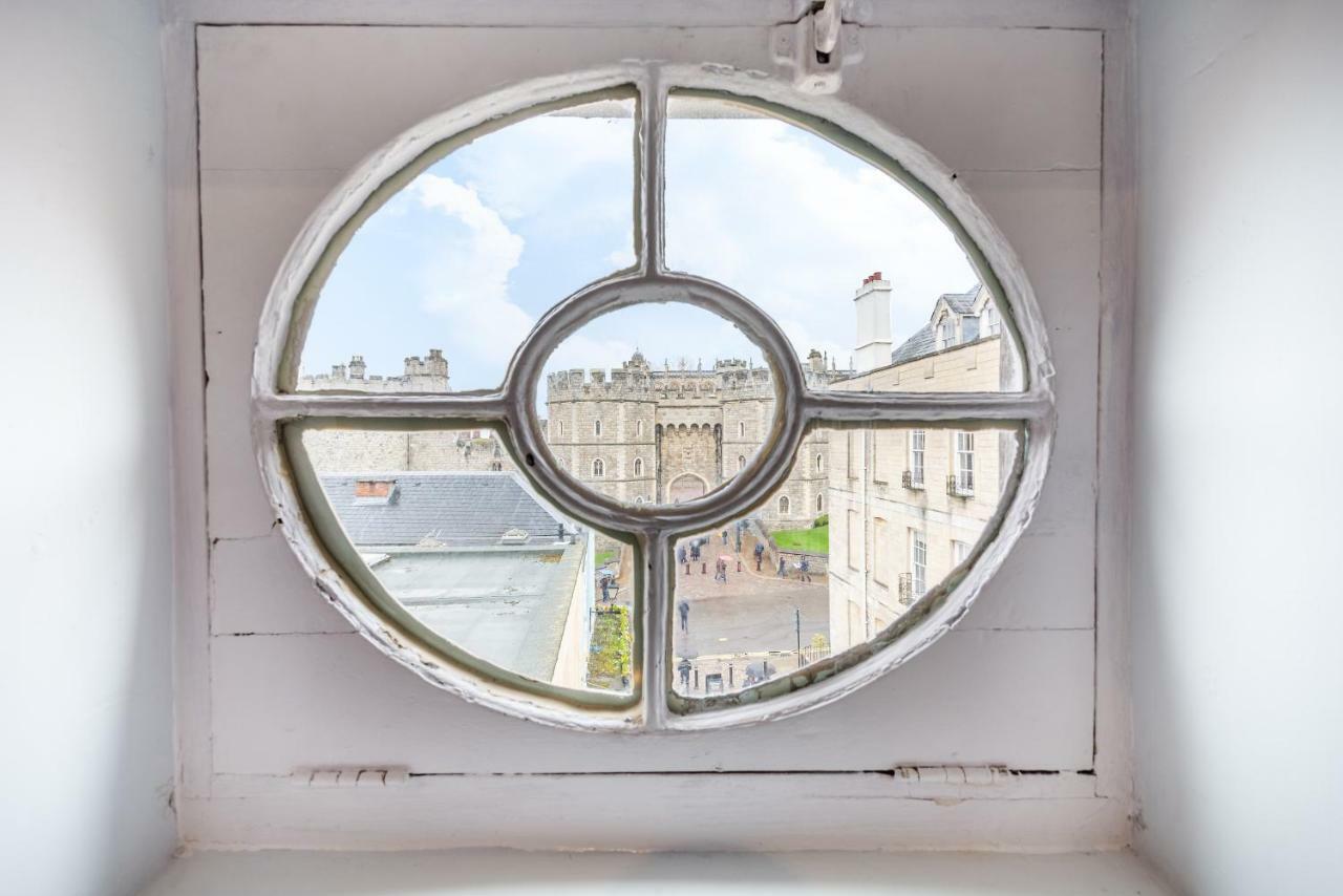 Castle Properties: The Sovereign 5 Bed Town House Windsor Buitenkant foto